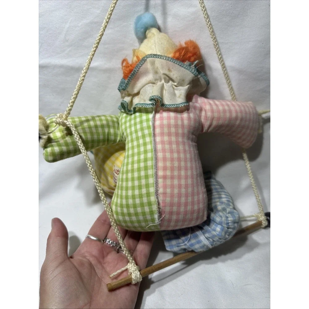 VTG 70's Happy CLOWN ON SWING/Trapeze Calico Critters 18